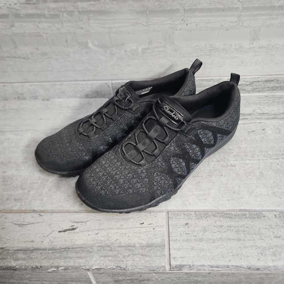 Skechers Black Womens Shoes Air Cooled Memory Foam 9 - Picture 1 of 2